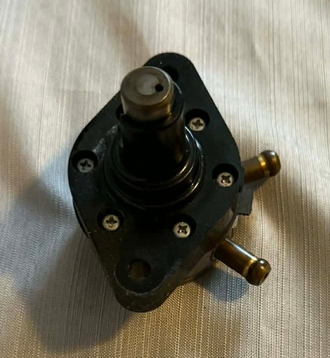 USED 5030697 Johnson Fuel Pump Assembly 70hp