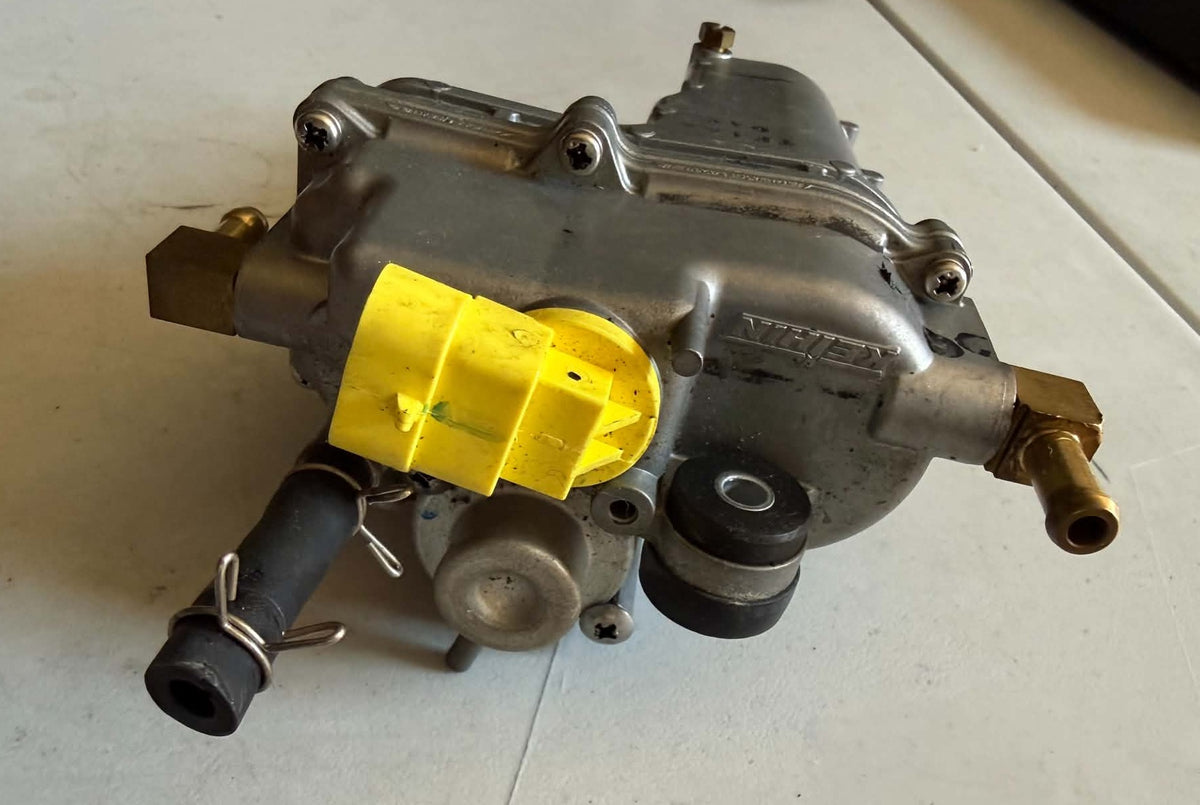 USED 898103T25 Mercury Vapor Separator Assembly 25-30hp