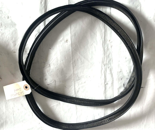 USED 5030926 Johnson Evinrude Rubber Side Cover Seal 60-70hp