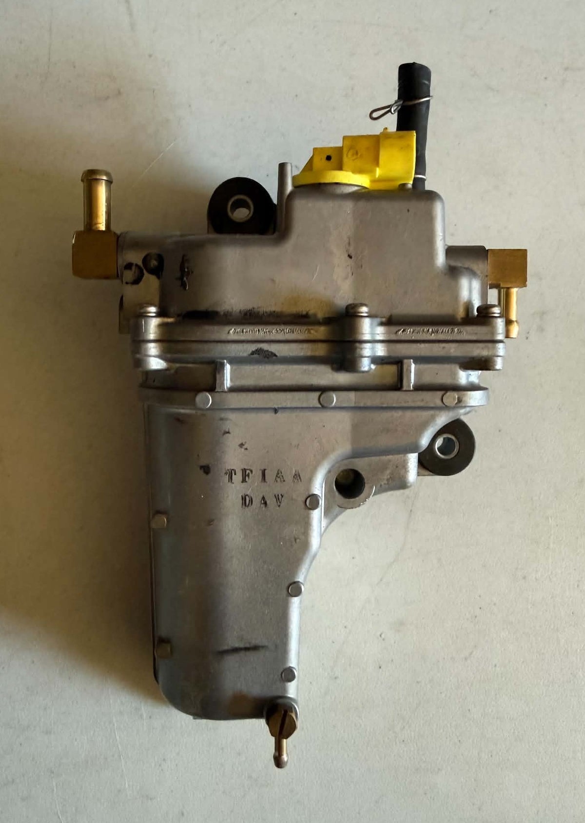 USED 898103T25 Mercury Vapor Separator Assembly 25-30hp