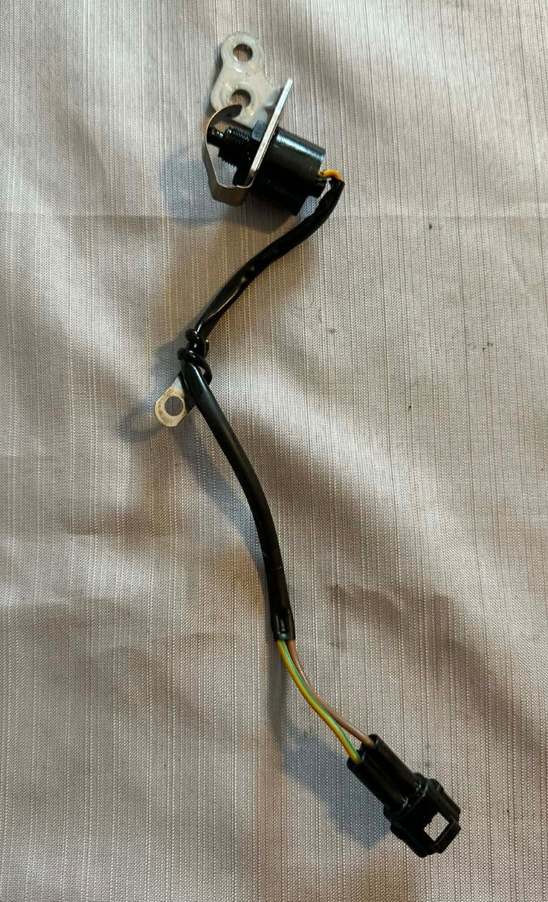 USED 5033257 Johnson Neutral Switch Assembly with Bracket 70hp