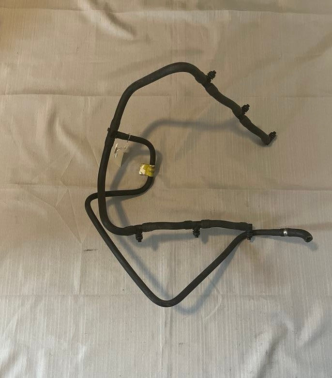 USED 5005355 Evinrude Johnson Fuel Rail Assembly 200-300hp