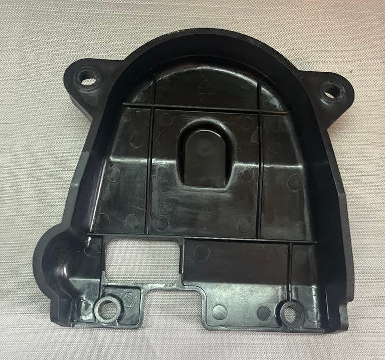 USED 895133T01 Mercury Belt Cover 10-30hp