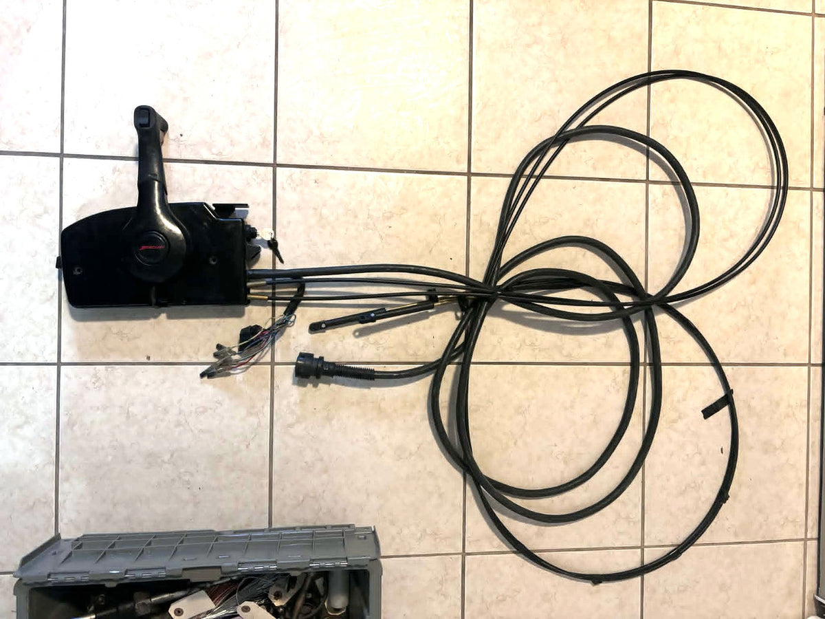 USED 881170A20 Mercury Side Mount Remote Control w Tilt Switch + Cables