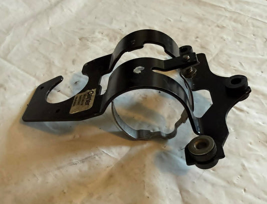USED 5007097 Johnson Evinrude Fuel Lift Pump Assembly Bracket Only