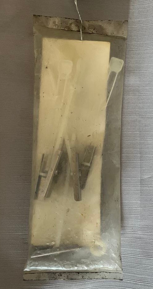 21026 Garelick Toggler Bolt & Anchors