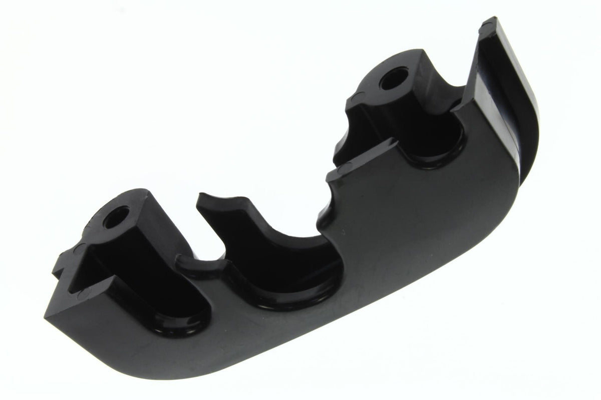 822024 Mercury Quicksilver Bottom Cowling Clamp