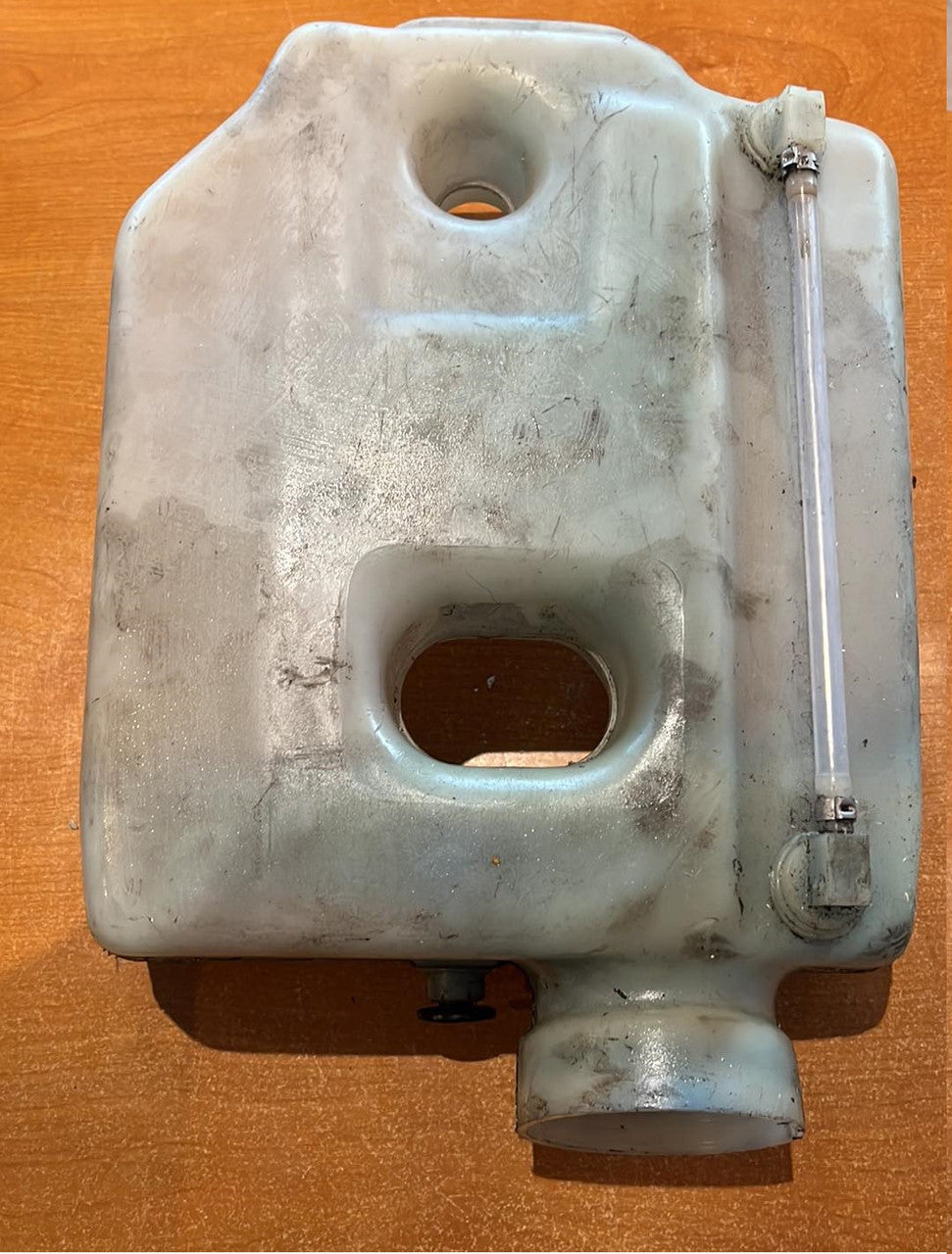 USED 1264-812778 Mercury Oil Tank Assembly 30hp Jet 40hp 4 Cyl