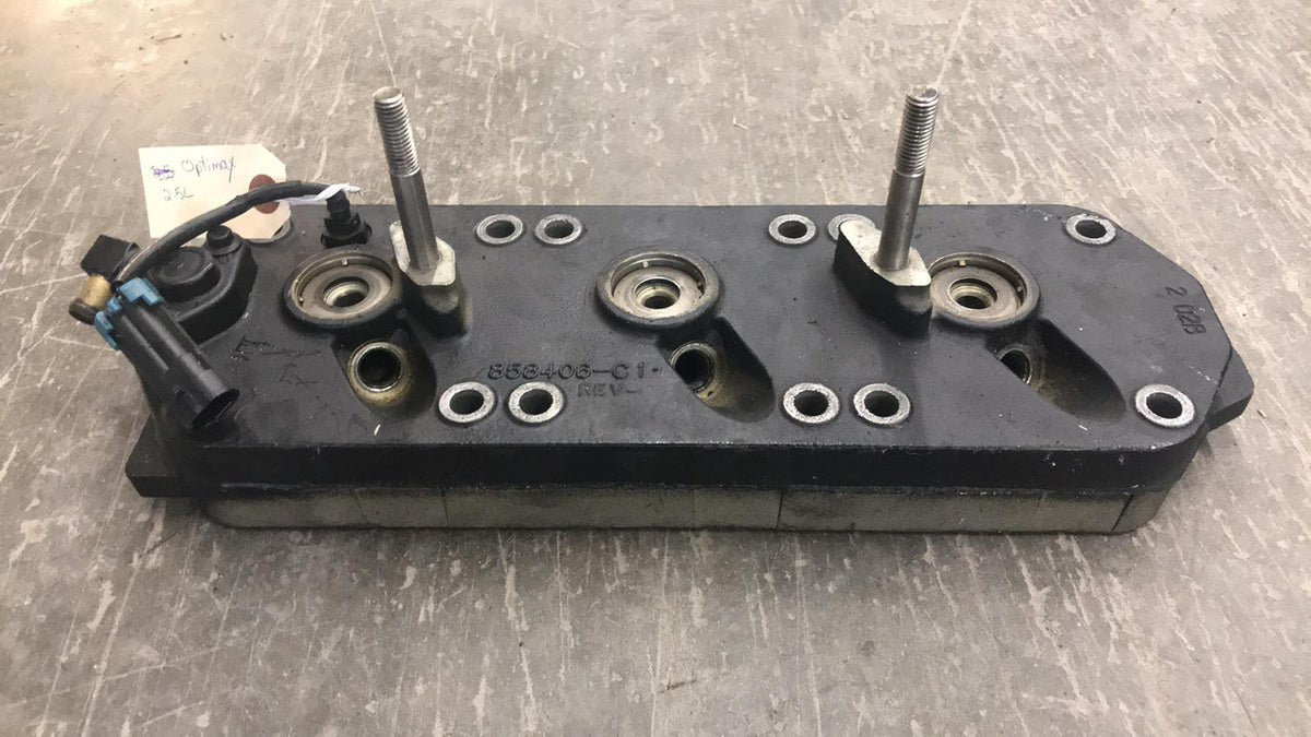 USED 858406-C1 Mercury Motor Cylinder Head Optimax 2.5 V6 135/150/175 Starboard