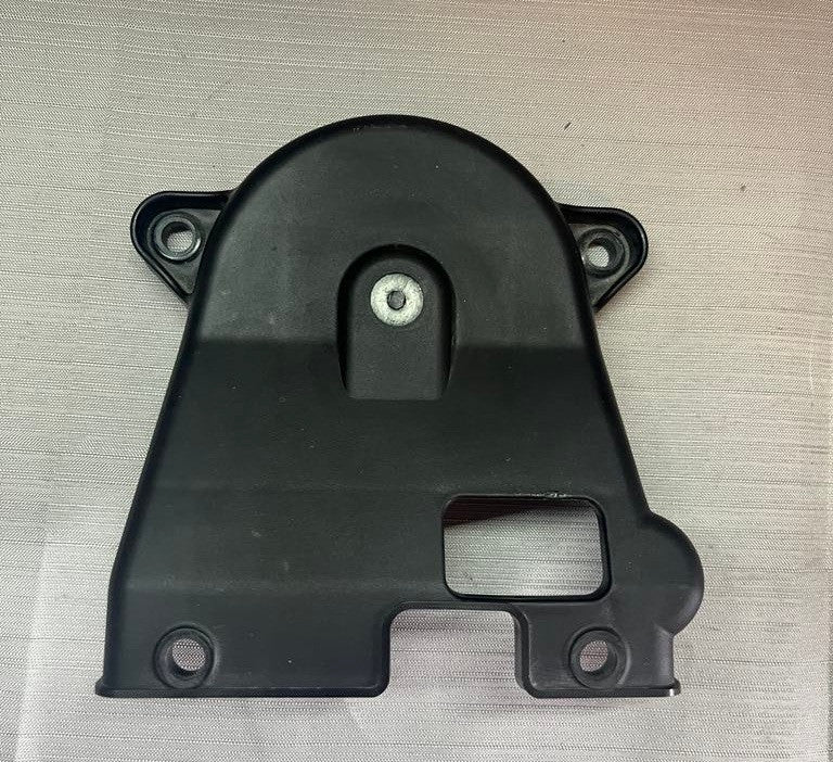 USED 895133T01 Mercury Belt Cover 10-30hp