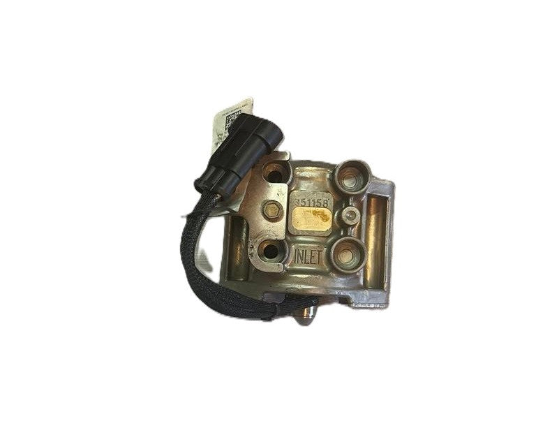 USED 5006222 Evinrude Johnson Fuel Injector Starboard Side