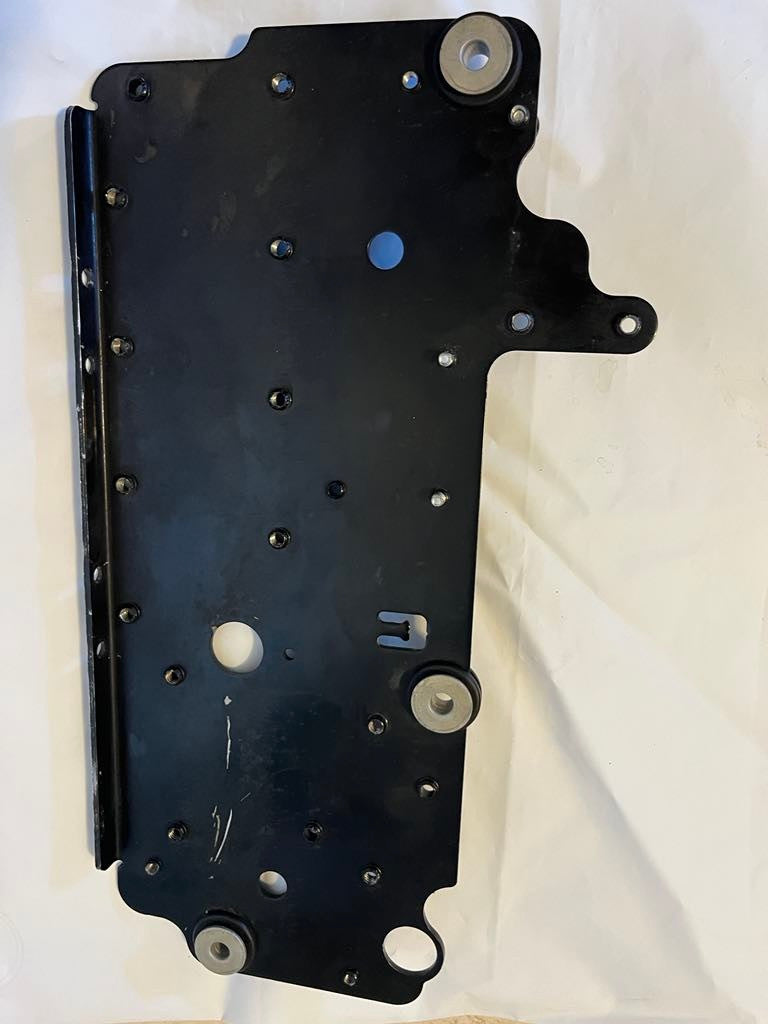 USED 832753 Mercury Ignition Plate with Clamp 65-125hp
