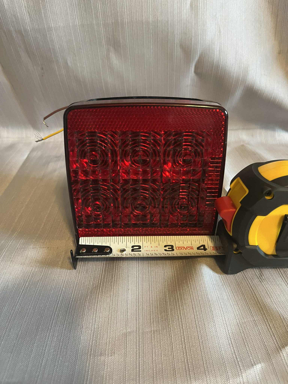 USED DOT AIP2PC STL13 TecNiq Boat Trailer Tail Light 4.5 x 4.5
