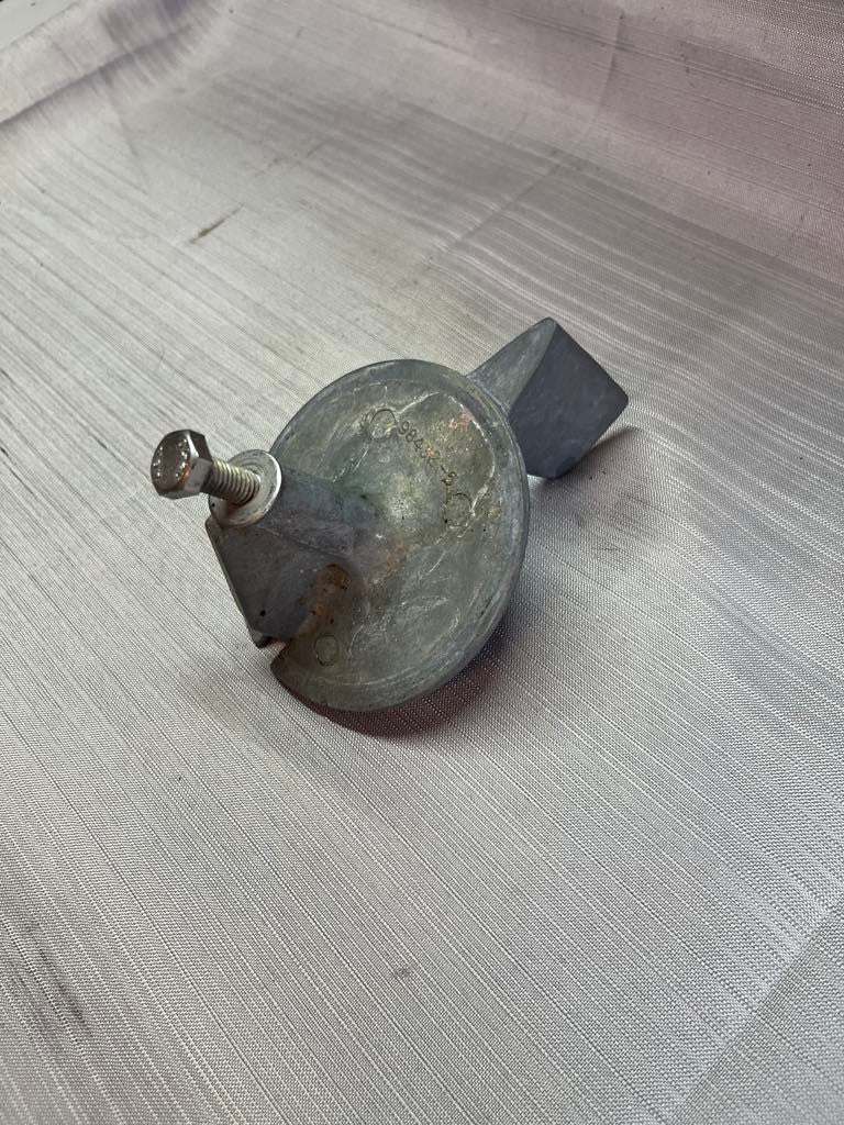 USED 98432Q 6 Mercury Trim Tab Anode 5-25hp