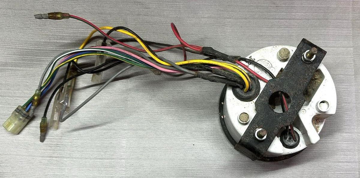 USED 34200-93J12 Suzuki White Tachometer Gauge w Monitor