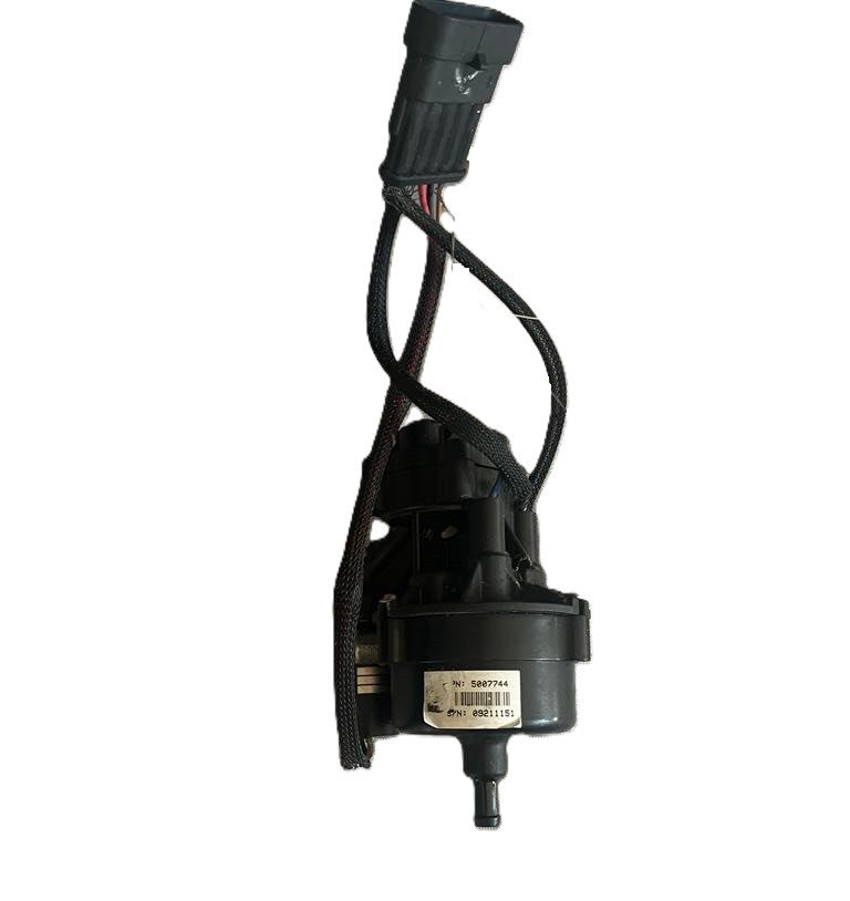 USED 5007849 Evinrude Johnson oil pump (w/o hoses)