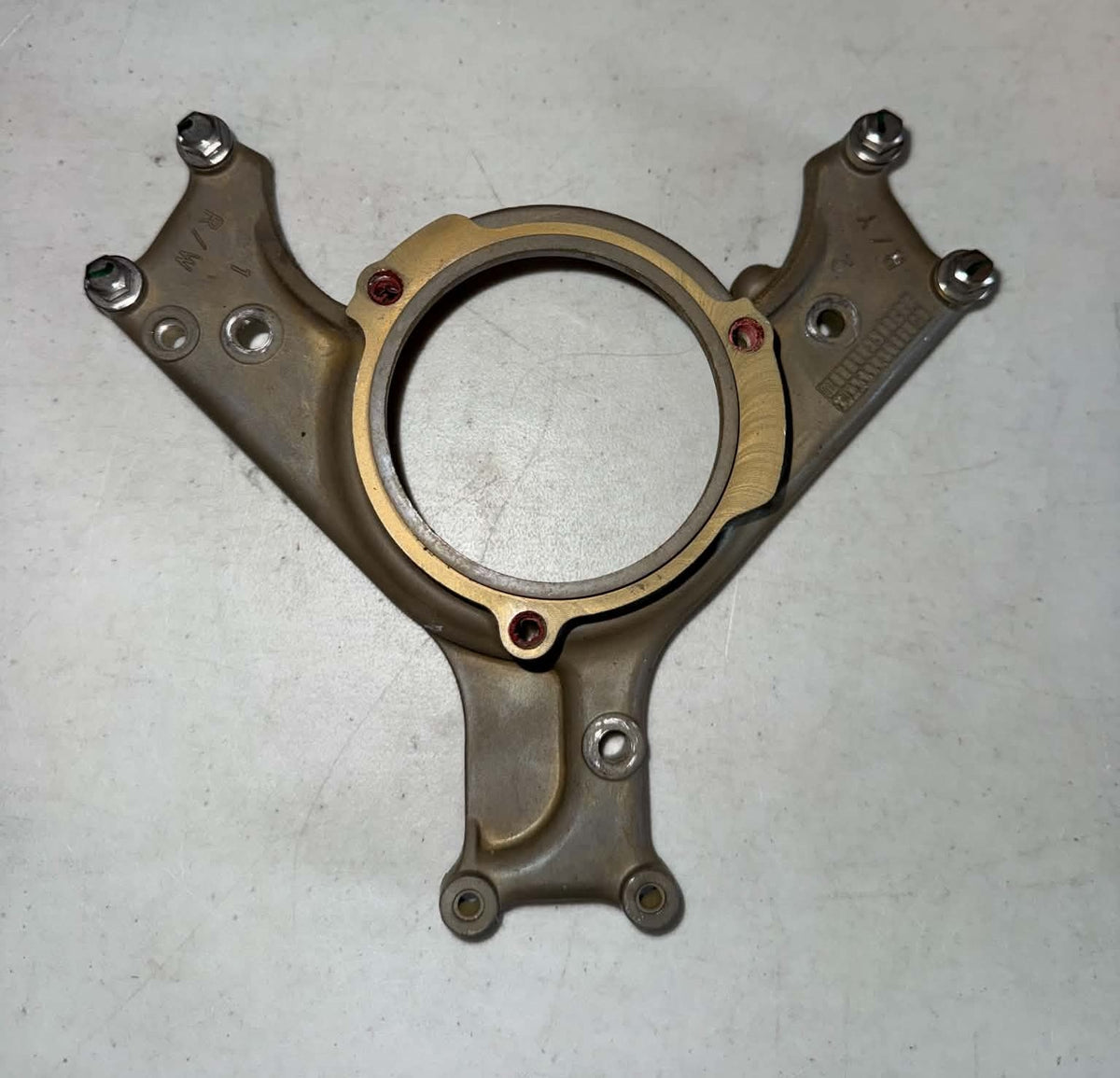 USED 879147T10 Mercury Coil Mount Bracket 25-30hp