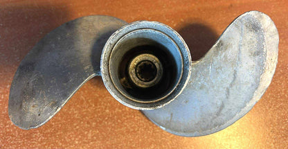 USED 48-47922-9 Mercury Aluminum 2 Blade 9x9 Propeller 4-9.8hp