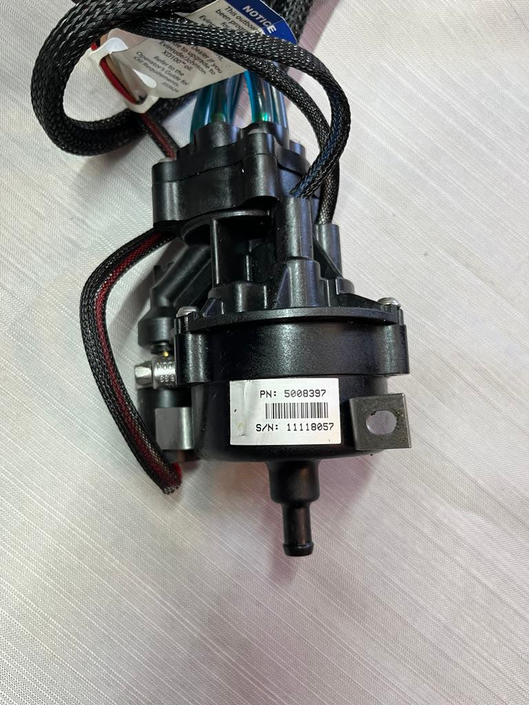 USED 5008397 Evinrude Johnson Oil Pump Assembly W Hoses