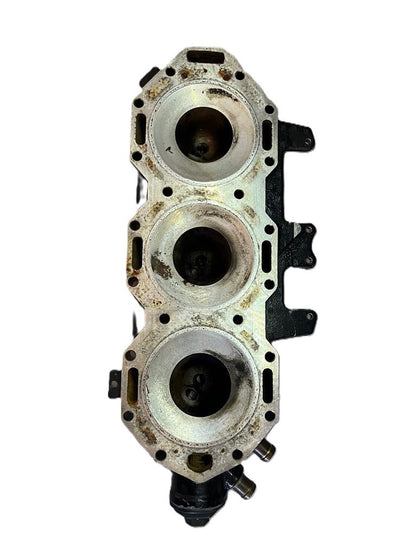 Used 5007606 Evinrude Johnson  Cylinder Head Port Side