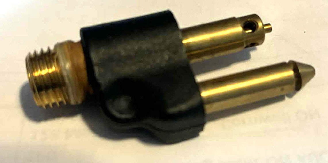 USED 05837 Scepter 1/4" NPT Male Brass Tank Connector