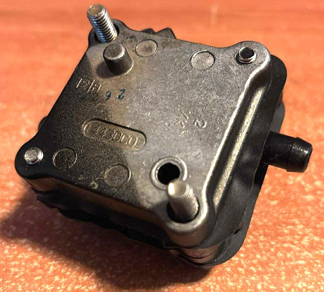 1628 of 3823
USED 98766C1 / 14430C02 Mercury Outboard Fuel Pump 2 Stroke