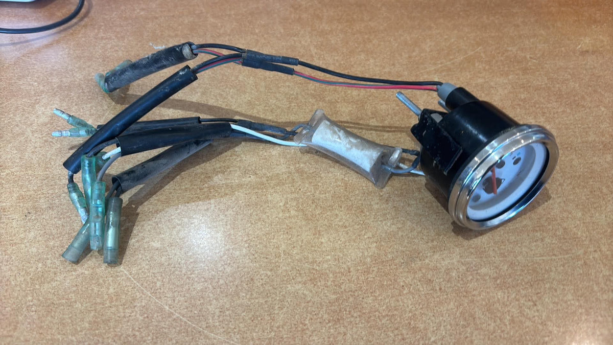 USED 34300-93J13 Suzuki 2" Fuel Gauge 9.9-250hp