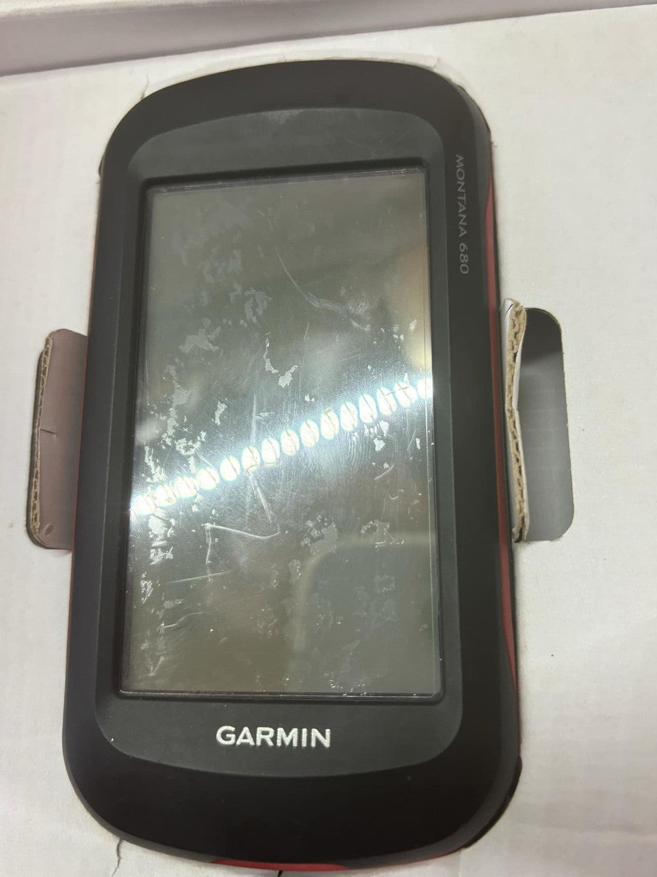 USED 680 4" Garmin Montana Touchscreen GPS GLONASS Receiver + Ram Mount