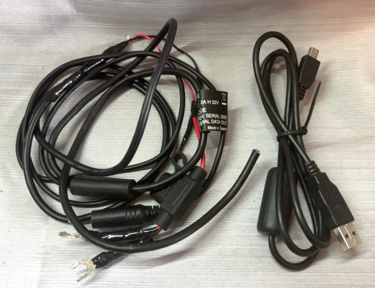 USED 680 4" Garmin Montana Touchscreen GPS GLONASS Receiver + Ram Mount