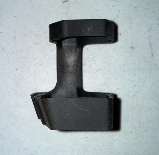 USED 898101223 Mercury Fuel Pump Rubber Mount 25-30hp