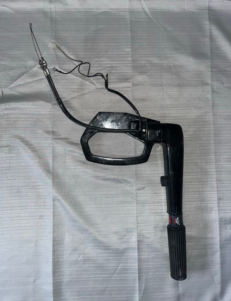 USED 821468T 4 Tiller Handle Assembly 15-25hp
