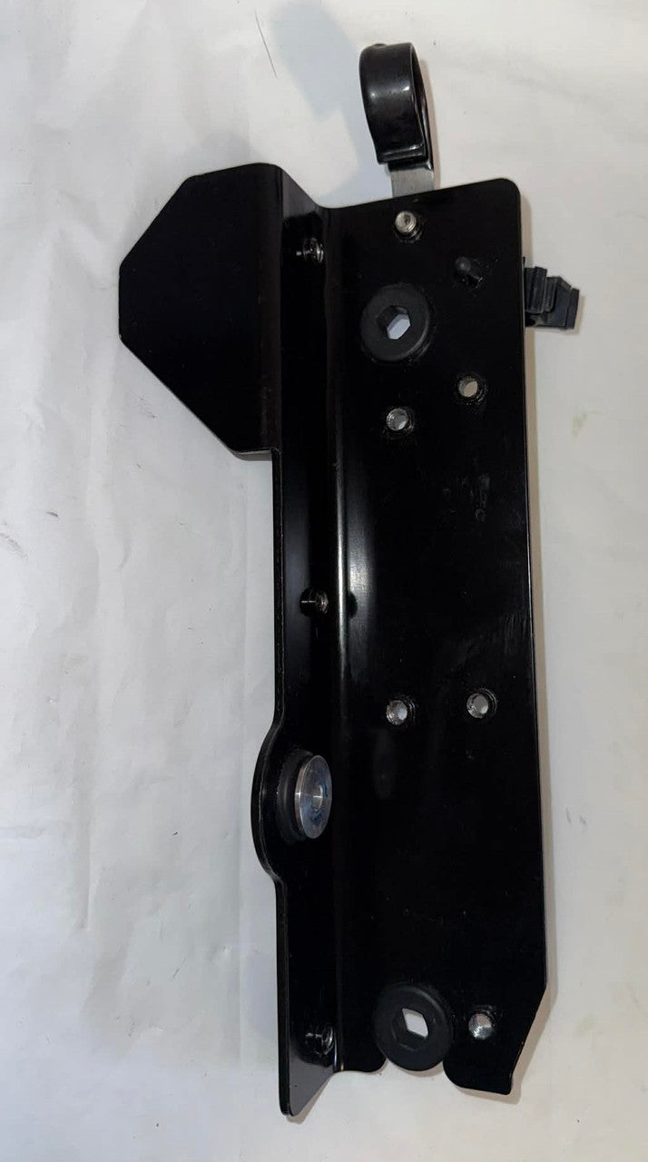 Used 8M0044994 Quicksilver Coil Plate 35-60hp
