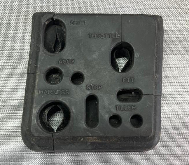 USED 896115 Mercury Grommet Control Cable 25-30hp