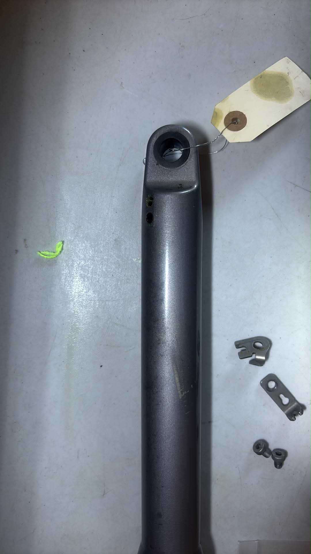 USED 21174577 Volvo Penta  FULL TILT Port Side Trim Cylinder SX-A (Leaks)