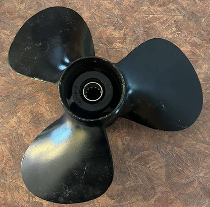 USED 61812-10 A1 Mercury 12.25 x 10P 3 Blade Aluminum Propeller RH 30-70hp