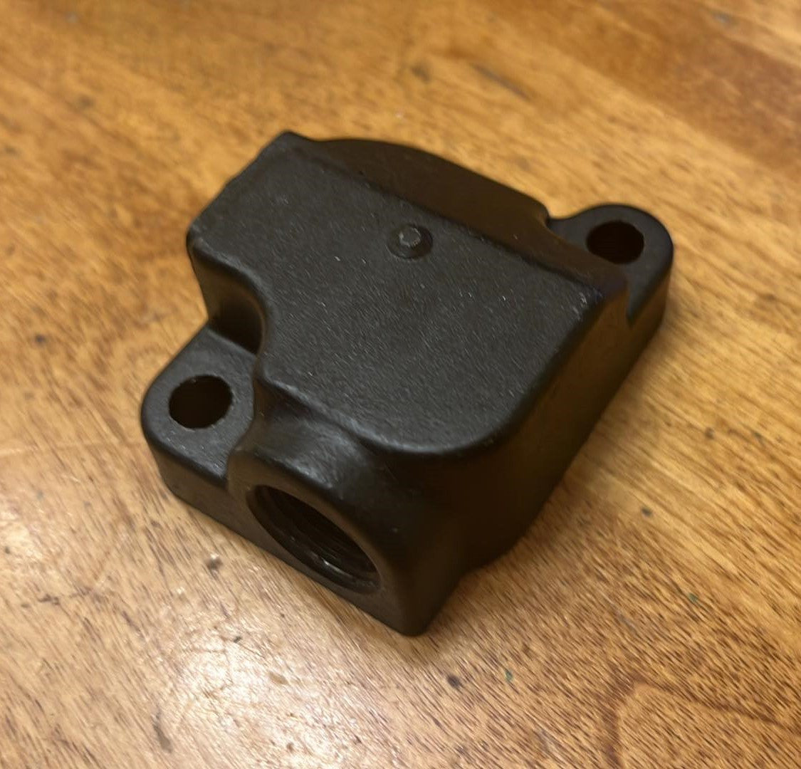 USED 887926-C Mercury Quicksilver Thermostat Cover 200-300hp