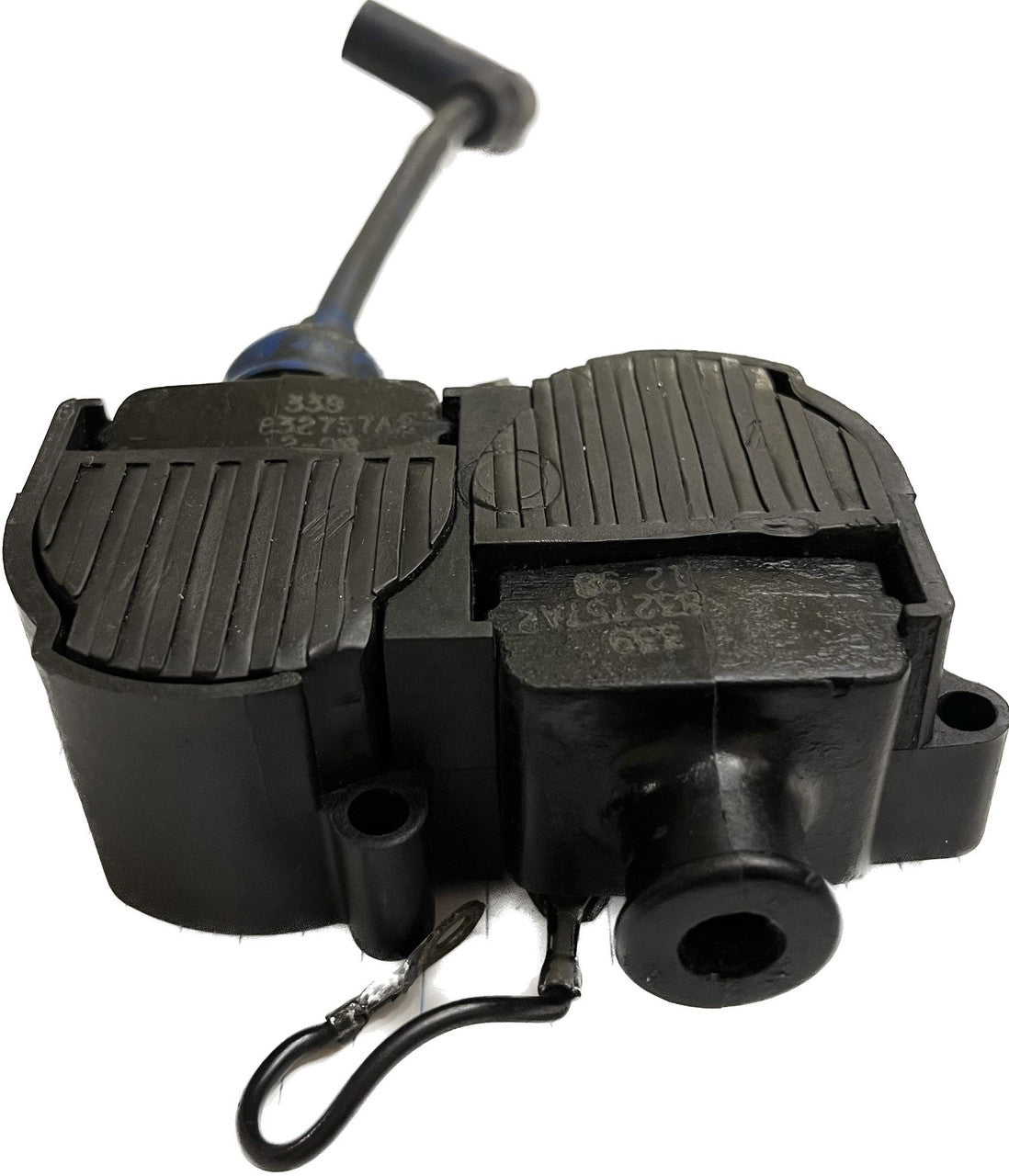 USED 832757A2 (x2) + 79743 Mercury Ignition Coil Set with Cover 150/200/225hp EFI