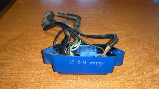 USED 582125 Johnson / Evinrude Power Pack CD4