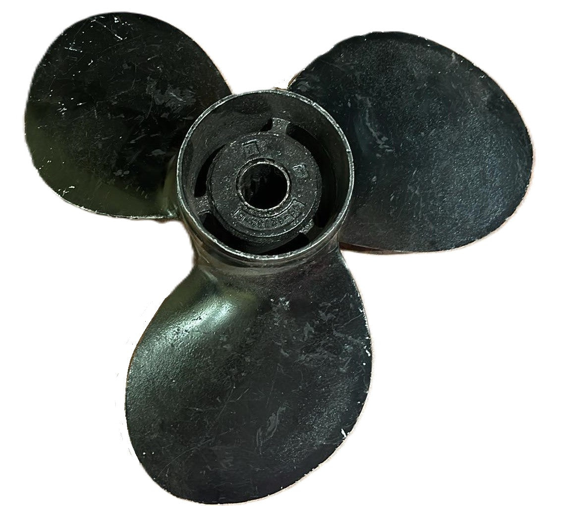 USED 48-42738-8 A10 Mercury Aluminum Propeller 12.5 x 8P 25-60hp