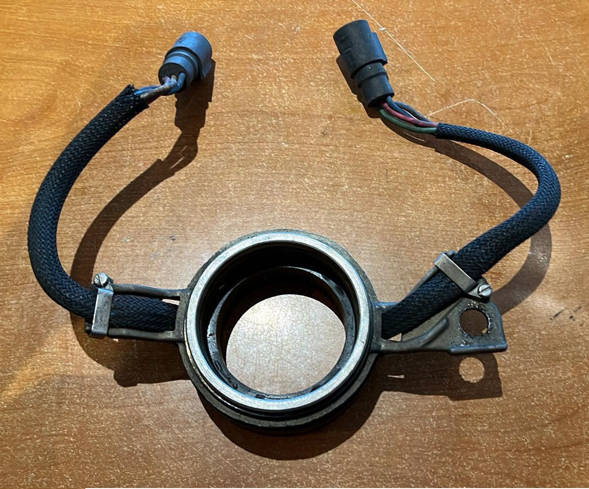 USED 583508 OMC Johnson Evinrude Timer Base Trigger 120-140hp 4Cyl