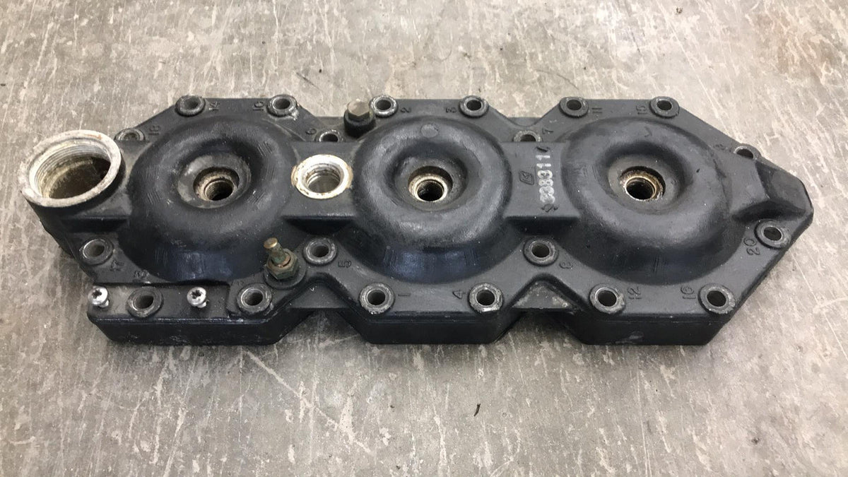 USED 338311 OMC Evinrude Johnson Outboard Motor Cylinder Head 150-175hp?