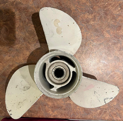 USED 6E5-45943-00-EL Yamaha 12 5/8 x 21P Aluminum Propeller RH 70-130hp