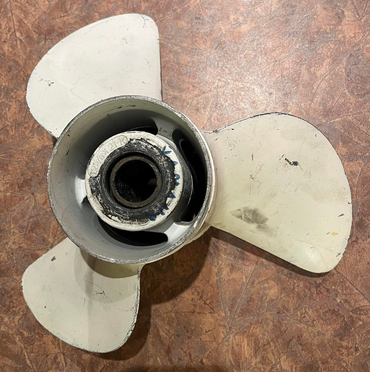 USED 6E5-45943-00-EL Yamaha 12 5/8 x 21P Aluminum Propeller RH 70-130hp