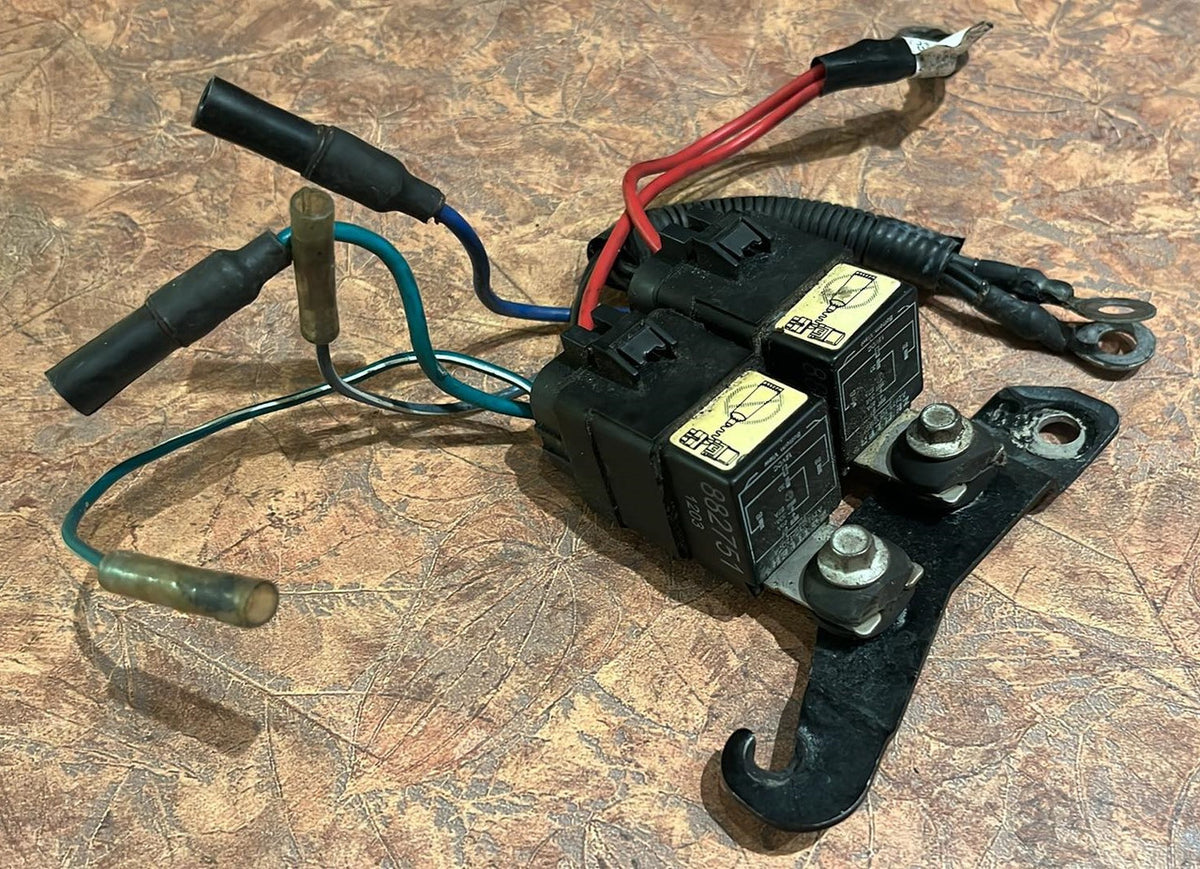 USED 826802A6 Mercury Trim & Tilt Relays and Wire Harness Assembly
