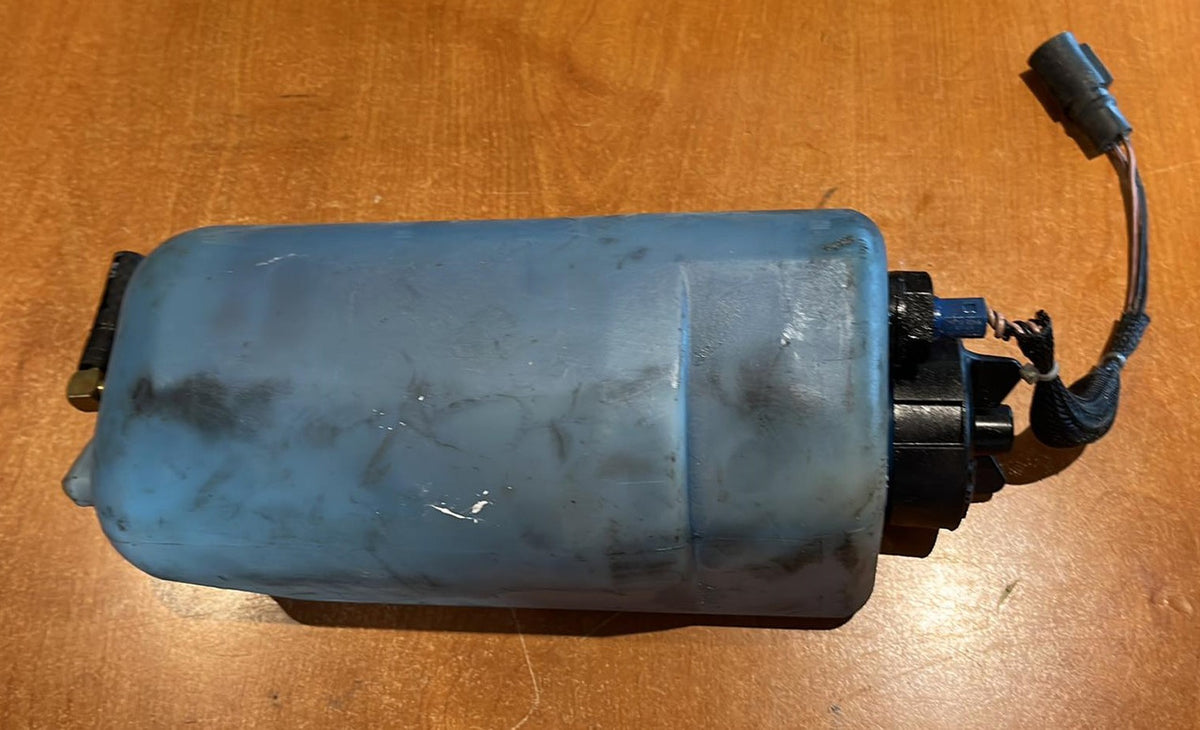USED 0436033 OMC Johnson Evinrude Oil Tank Assembly 25-35hp 3Cyl
