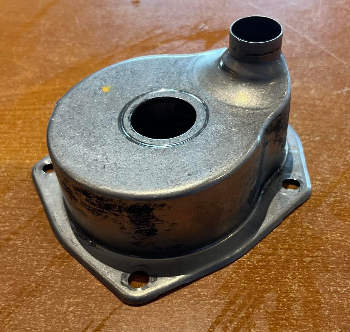 USED 817275A1 Mercury Outboard Alpha One Water Pump Impeller Housing 200-350hp +