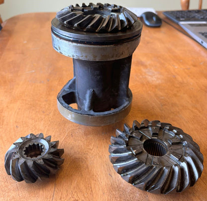 USED Mercruiser Alpha One Gen II Gear Set + Bearing Carrier 878087 828071 -073 818763