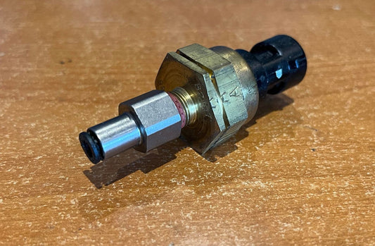 USED 881879-12 Mercury Water Pressure Sensor DFI EFI Optimax