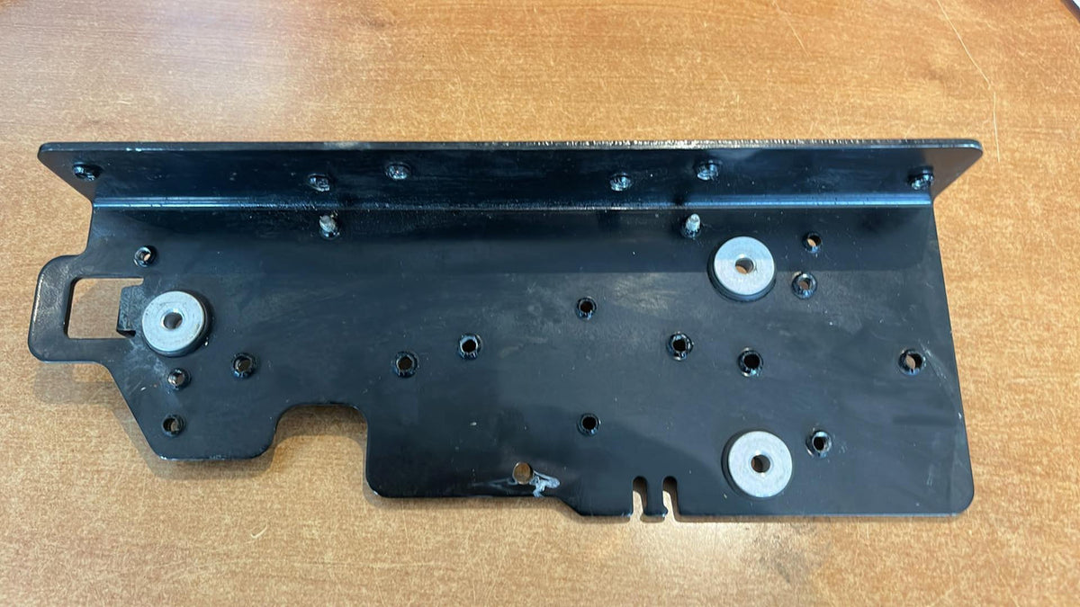 USED 8302351 Mercury Mariner Electrical Plate Bracket 40-60hp