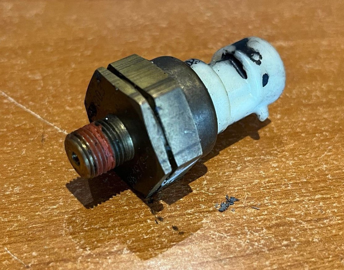 USED 881879-9 Mercury Water Pressure Sensor DFI EFI Optimax